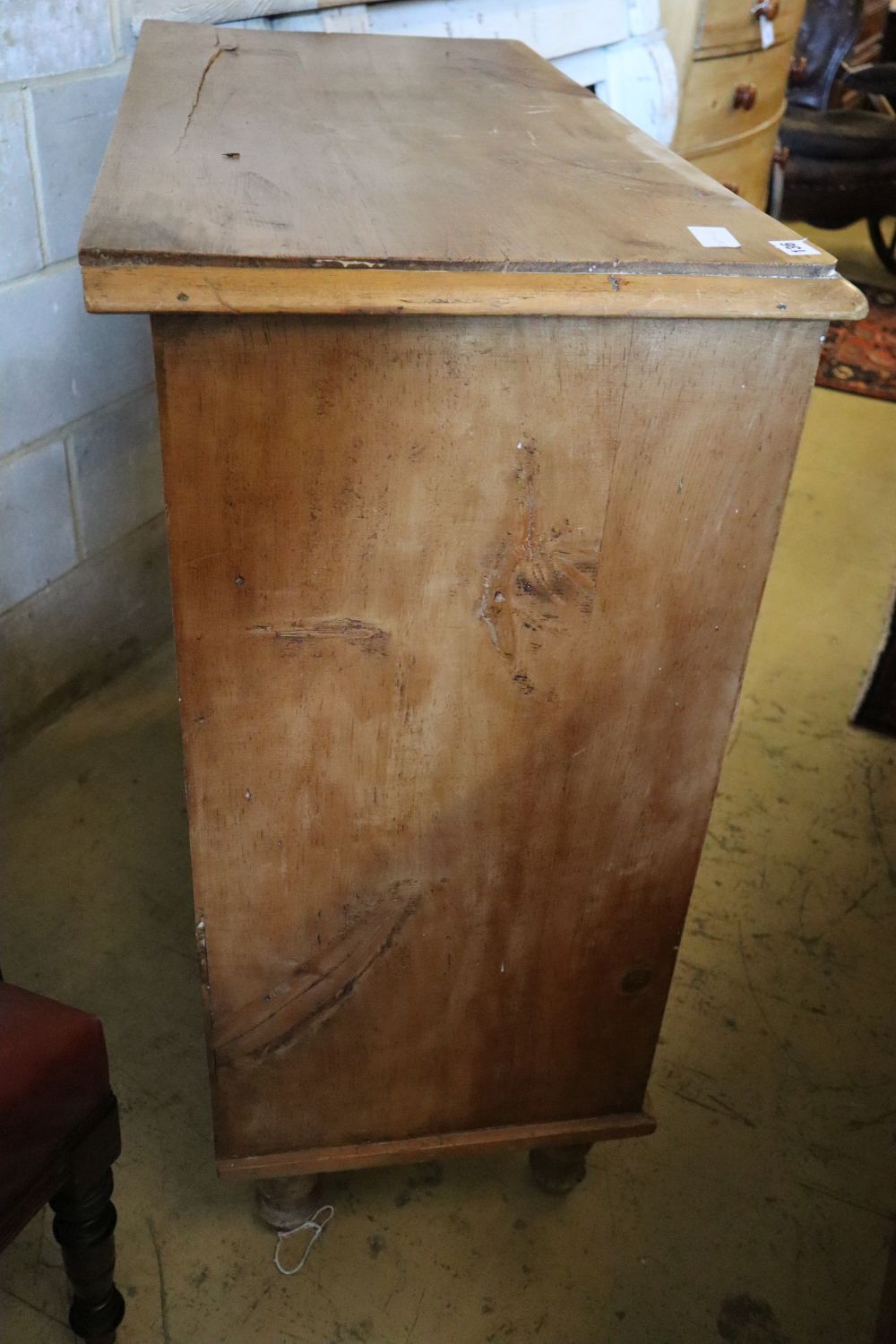 A pine chest of five drawers, width 96cm, depth 47cm, height 100cm